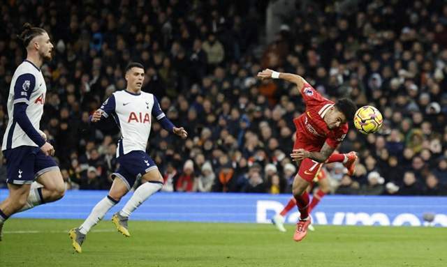 富联娱乐注册-曼联刷新世界纪录，巴萨教练激动落泪！