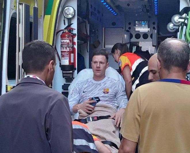 富联娱乐登录-电竞国家队在比赛中受伤退赛，巴萨主帅表示担忧